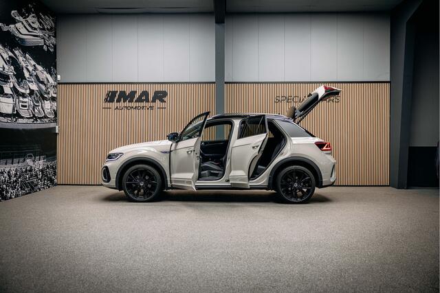 Volkswagen T-Roc 1.5 TSI R-Line Edition | R-Line | Automaat | Pano | Sportstoelen | Achteruitrijcamera | Stoelverwarming |