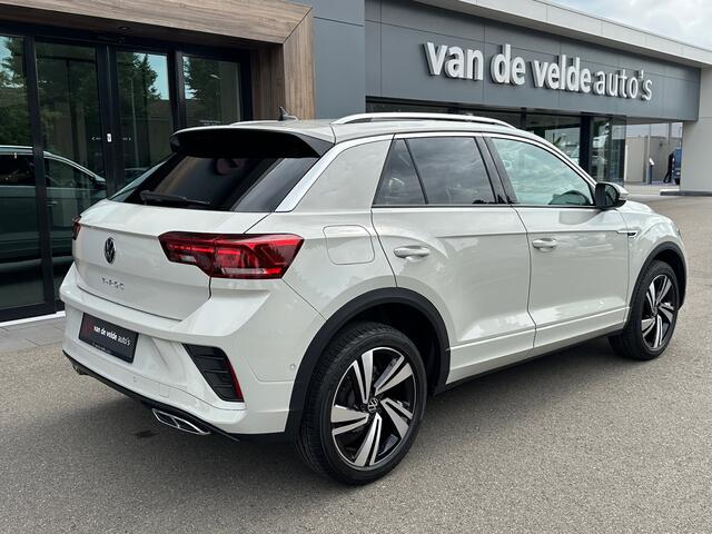 Volkswagen T-Roc 1.5 TSI 150pk DSG R-Line | Camera | Keyless | Elek. Achterklep | Dode hoek | Rijklaar incl. 1 jaar Bovag garantie
