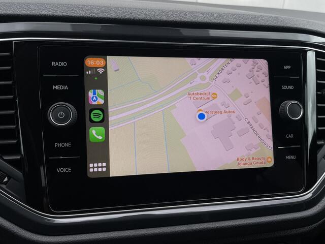 Volkswagen T-Roc 1.5 TSI Sport | LED | Trekhaak | Carplay | Camera | PDC