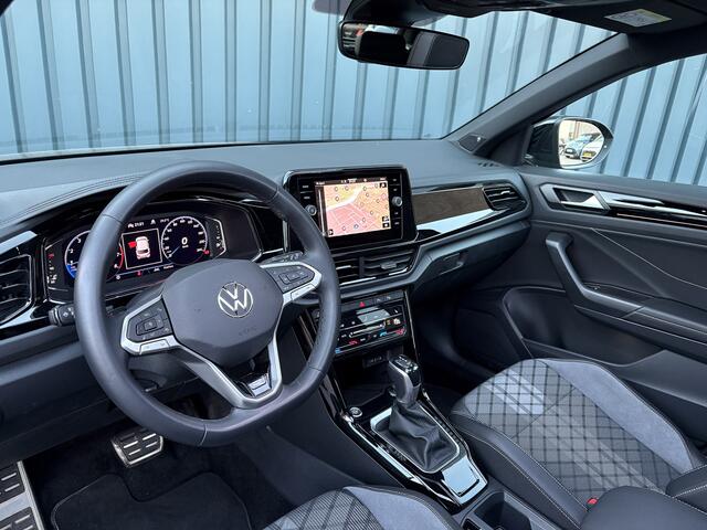 Volkswagen T-Roc 1.5 TSI R-Line Business | Panodak | Beats | Keyless | Trekhaak | IQ Light | Prijs Rijklaar!!