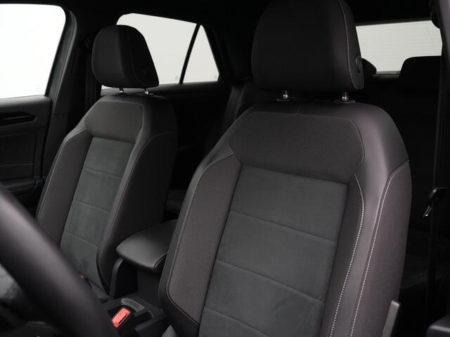 Volkswagen T-Roc 1.5 TSI 150 pk DSG Style | Achteruitrijcamera | Stoelverwarming | Navigatie | Adaptive Cruise