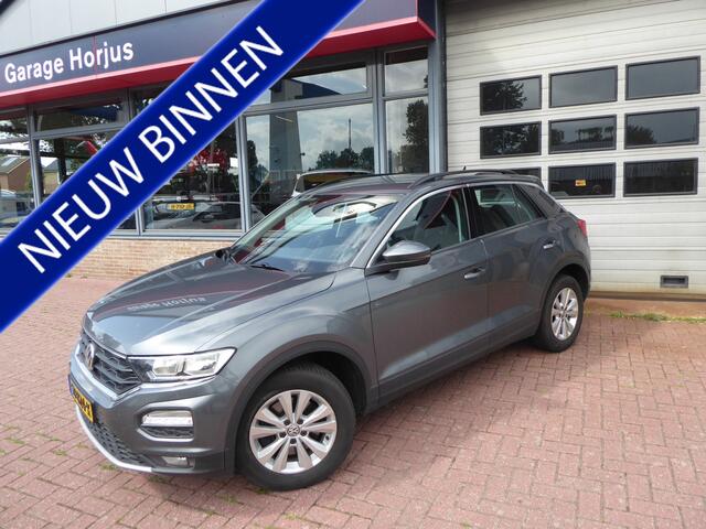 Volkswagen T-Roc 1.0 TSI Style 2018 TREKH, NAVI, CARPLAY, AIRCO, ACC, PDC, DAB+,
