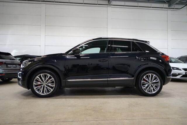 Volkswagen T-Roc 1.5 TSI Sport DSG * Trekhaak - Virtual - LED - 18" - ACC - Lane - App *