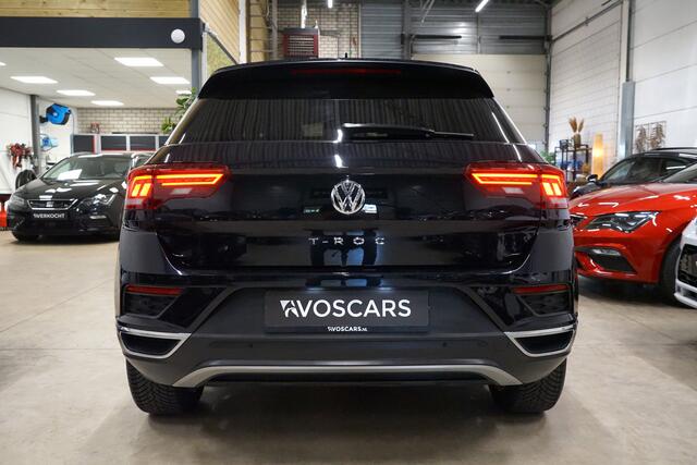 Volkswagen T-Roc 1.5 TSI Sport DSG * Trekhaak - Virtual - LED - 18" - ACC - Lane - App *