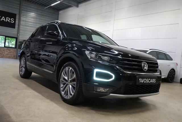 Volkswagen T-Roc 1.5 TSI Sport DSG * Trekhaak - Virtual - LED - 18" - ACC - Lane - App *