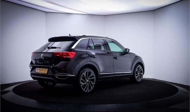 Volkswagen T-Roc 1.5TSI Dsg SPORT FULL LED | CARPLAY | CLIMA | STOEL.VW | AFN.TREKHAAK | CAMERA