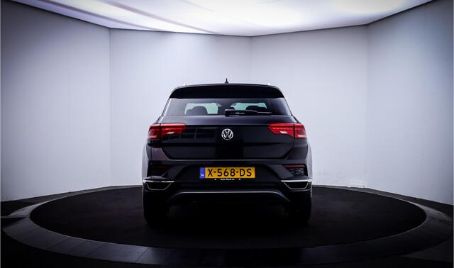 Volkswagen T-Roc 1.5TSI Dsg SPORT FULL LED | CARPLAY | CLIMA | STOEL.VW | AFN.TREKHAAK | CAMERA