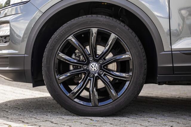 Volkswagen T-Roc 1.5 TSI Sport | Automaat | Afn. Trekhaak | ACC