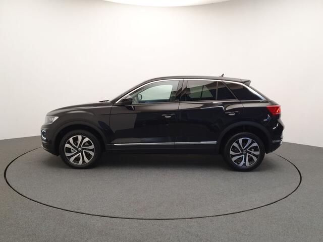 Volkswagen T-Roc 1.5 TSI 150pk DSG Active Camera, Winterpakket, Cruise control adaptief