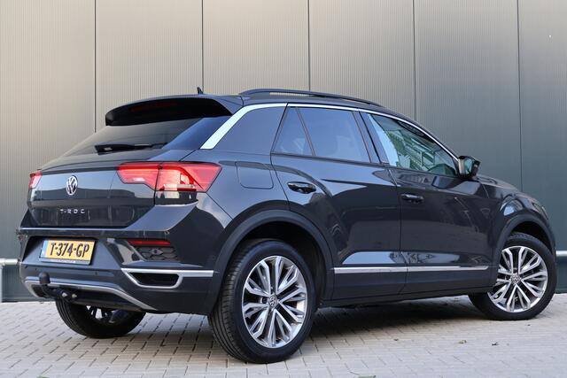Volkswagen T-Roc 2.0 TDI Sport Business Automaat | Stoelverwarming | Panoramdak | Beats Audio | Camera | Trekhaak | Keyless | Elektrische achterklep