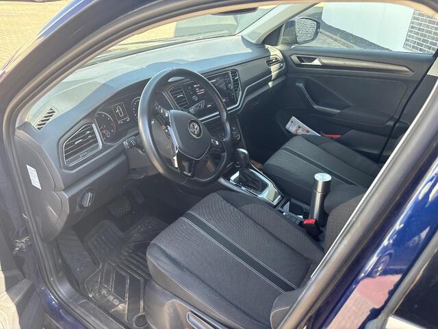 Volkswagen T-Roc 1.5 TSI Style | Navigatie | Adaptieve Cruise Control | Apple CarPlay/Android Auto | Parkeersensoren | Climate Control | Lichtmetalen velgen