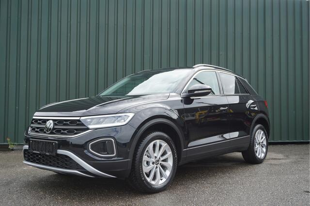 Volkswagen T-Roc 1.5TSI 150pk Automaat Life + Camera/ Carplay/ Navi/ Adapt.Cruise/ LED/ Nieuwstaat/ Garantie!