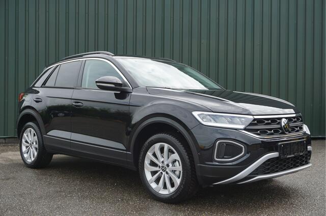 Volkswagen T-Roc 1.5TSI 150pk Automaat Life + Camera/ Carplay/ Navi/ Adapt.Cruise/ LED/ Nieuwstaat/ Garantie!