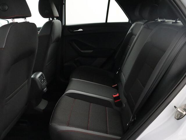 Volkswagen T-Roc 1.5 TSI Sport Business R | ACC | Camera | Carplay!