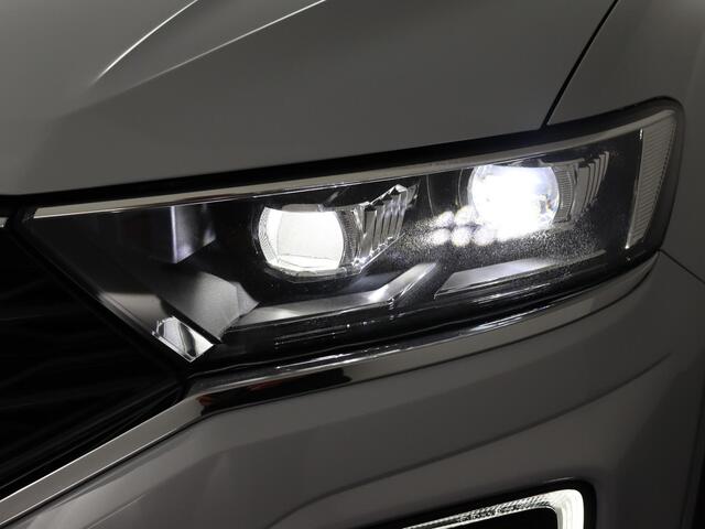 Volkswagen T-Roc 1.5 TSI Sport Business R | ACC | Camera | Carplay!