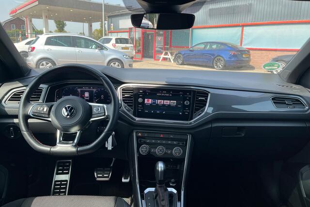 Volkswagen T-Roc 1.5 TSI Sport | Pano | ACC