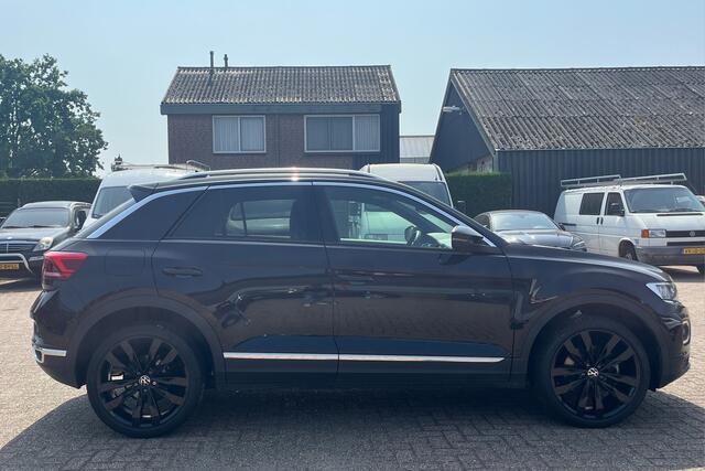 Volkswagen T-Roc 1.5 TSI Sport | Pano | ACC