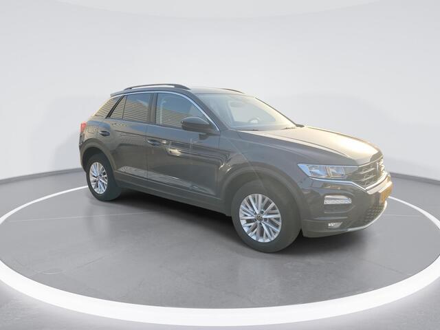 Volkswagen T-Roc 1.0TSI/110PK Style · Camera + Parkeersensoren · Apple/Android Car Play · Stoelverwarming · Lane assist ·