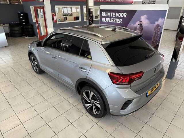 Volkswagen T-Roc 1.5 TSI R-Line DSG 150PK *LM18*ADAP*KEYL*IQ*CAM*