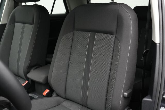 Volkswagen T-Roc 1.5 TSI 150 pk DSG Life Edition | LED Plus koplampen | Park Assist | Achteruitrijcamera | Adaptive Cruise | Side Assist | Carplay | 17 inch