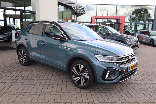 Volkswagen T-Roc 1.5 TSI R-Line Business+ 110KW-150PK DSG, NL auto nieuw door ons geleverd en onderhouden, Panoramadak, elektrische achterklep, 18" LMV nevada, IQ Matrix LED verlichting, reservewiel, design pakket, multimedia pakket plus, discover pro, beats audio en assi