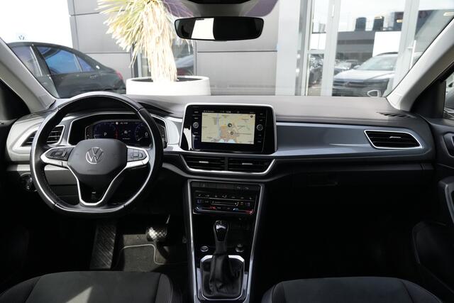 Volkswagen T-Roc 1.5 TSI Life 150pk Stoelverwarming/Navigatie/Camera