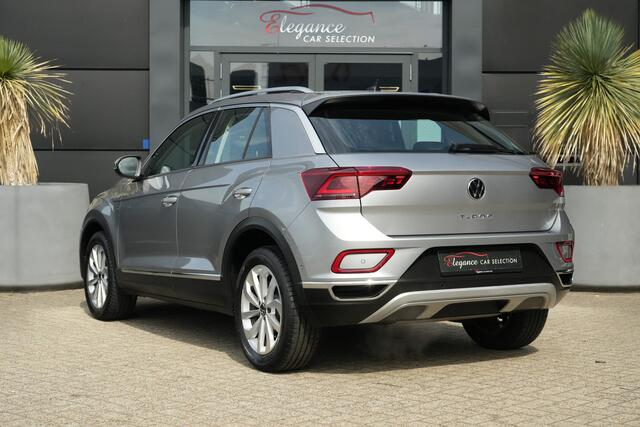 Volkswagen T-Roc 1.5 TSI Life 150pk Stoelverwarming/Navigatie/Camera