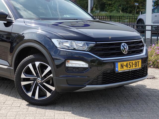 Volkswagen T-Roc 1.5 TSI AUTOM. United 150PK ADAPT. CRUISE | TREKH. | NAVI | ECC | PDC V+A