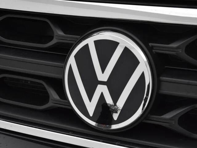 Volkswagen T-Roc 1.5 TSI 150pk DSG Life Edition · Camera · Side Assist · Parkeerassistent · Keyless · ACC · Apple/Android Car Play · 17"Velgen · 06-08-2028 of 100.000km