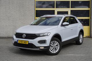 volkswagen-t-roc-1.5-tsi-150pk!-aut