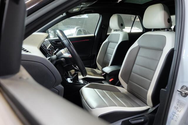 Volkswagen T-Roc 1.5 TSI Sport / Panodak / Leder / Virtual / Camera
