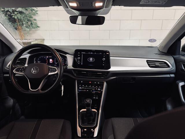 Volkswagen T-Roc 1.5 TSI Life Edition | Trekhaak | Virtual | Camera