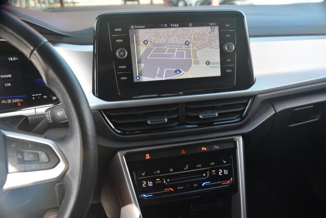 Volkswagen T-Roc 1.0 TSI Life Business | Navigatie | Virtual-cockpit | Stoelverwarming | DAB+ |