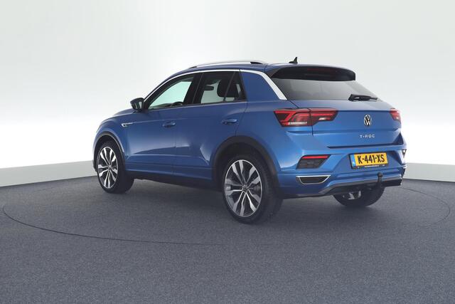 Volkswagen T-Roc 1.5 TSI 150pk DSG R-Line Sport Trekhaak Camera Virtual Cockpit Keyless Stoelverwarming Navigatie