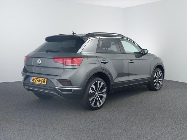 Volkswagen T-Roc 1.5 TSI Sport Business R-line afneembare trekhaak | Vitual | Camera |