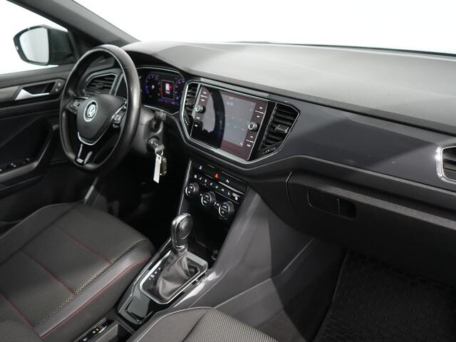 Volkswagen T-Roc 1.5 TSI Sport Business R-line afneembare trekhaak | Vitual | Camera |