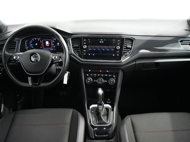 Volkswagen T-Roc 1.5 TSI Sport Business R-line afneembare trekhaak | Vitual | Camera |