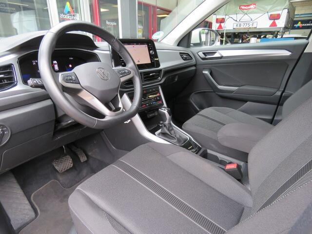 Volkswagen T-Roc 1.5 TSI 150pk DSG-aut. LIFE BNS / Navi / Trekhaak afn.baar / Stoelverw. / FABRIEKS garantie