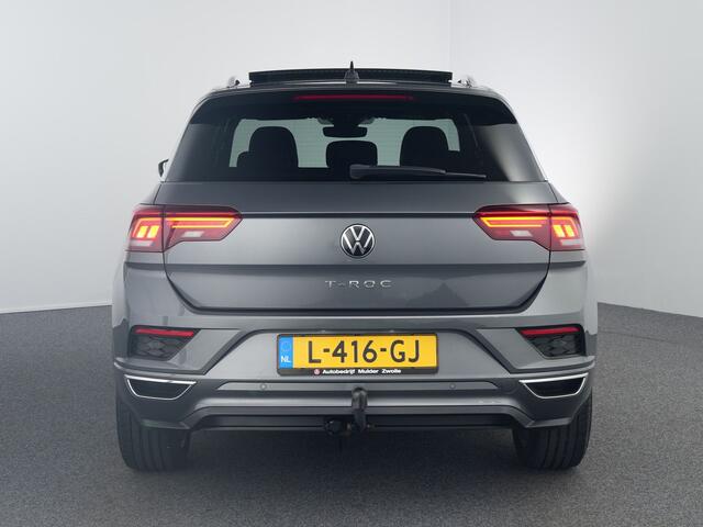 Volkswagen T-Roc 1.5 TSI Sport Business R-Line | Pano | trekhaak | ACC | Carplay