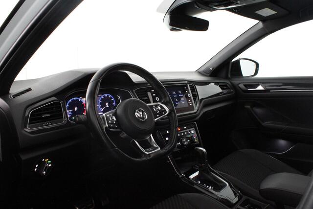 Volkswagen T-Roc 1.5 TSI Sport Business R-Line > Pano.schuif/Beats/Trekhaak/Zwart dak/Keyless/Camera/LED...
