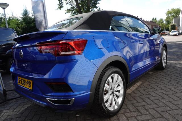Volkswagen T-Roc R-LINE DSG Navi All seasons Afn trekhaak