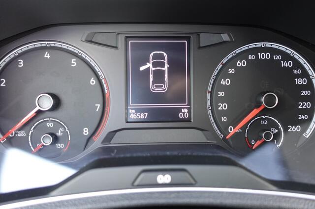 Volkswagen T-Roc R-LINE DSG Navi All seasons Afn trekhaak