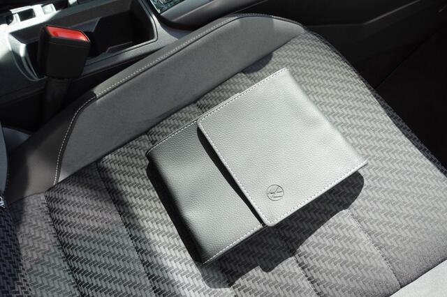 Volkswagen T-Roc R-LINE DSG Navi All seasons Afn trekhaak