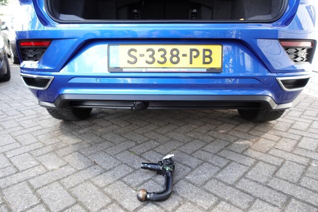Volkswagen T-Roc R-LINE DSG Navi All seasons Afn trekhaak