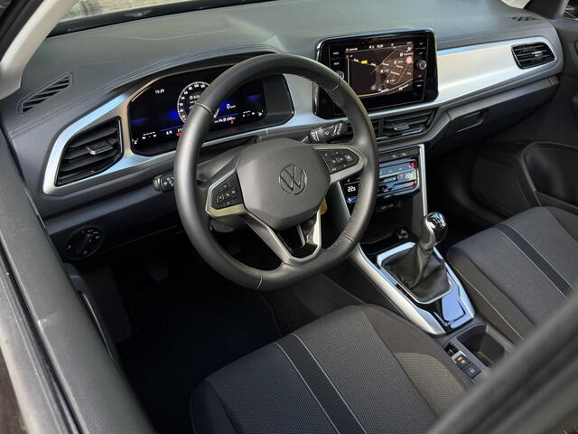 Volkswagen T-Roc TSI 115PK LIFE NAVI/VIRTUAL/STOELVERW.