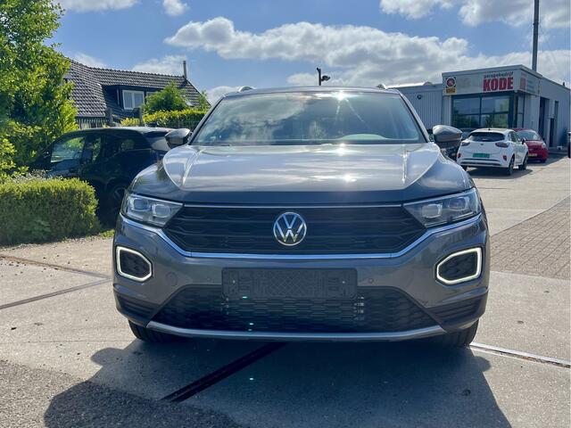 Volkswagen T-Roc 1.5 TSI Style Business