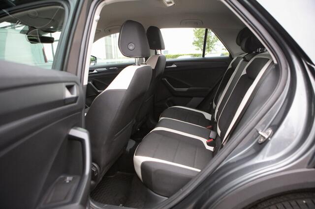 Volkswagen T-Roc 1.5 TSI Sport