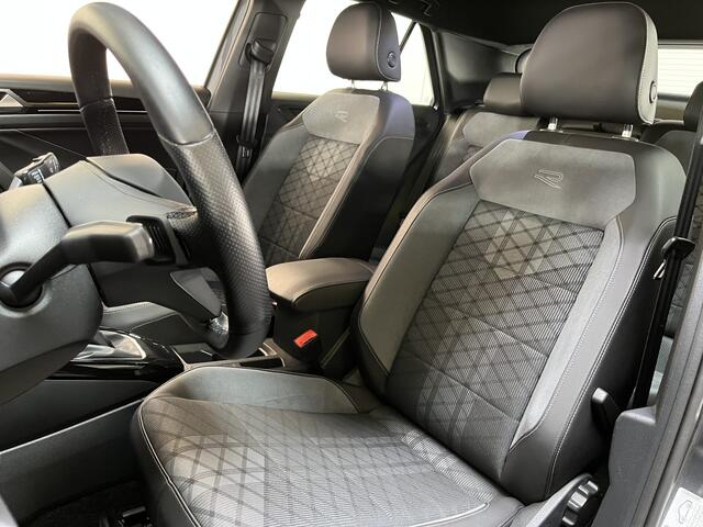Volkswagen T-Roc 1.5 TSI R-Line / AUTOMAAT/ 2X R-LINE/ MATRIX/ APP-CONNECT/ ADAPT. CRUISE/ DAB/ PARK. SENSOREN + CAMERA/ RIJ-MODI/ CLIMA/ STOEL VERWARM./ BLUETOOTH/ 17" LMV