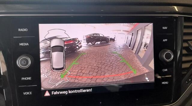 Volkswagen T-Roc 1.5 TSI ADAP CRUISE P-CAM TREKHAAK