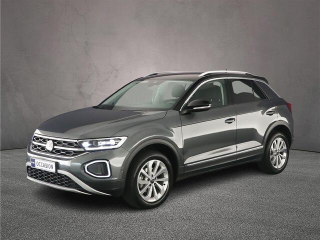 Volkswagen T-Roc Style 1.5 TSI 150pk DSG Automaat Trekhaak, Navigatie, Adaptive cruise control, Parkeersensoren, App connect, Stoelverwarming, LED koplampen